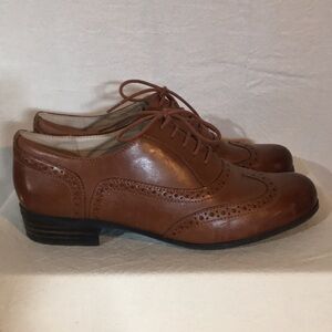 Clarks brogues